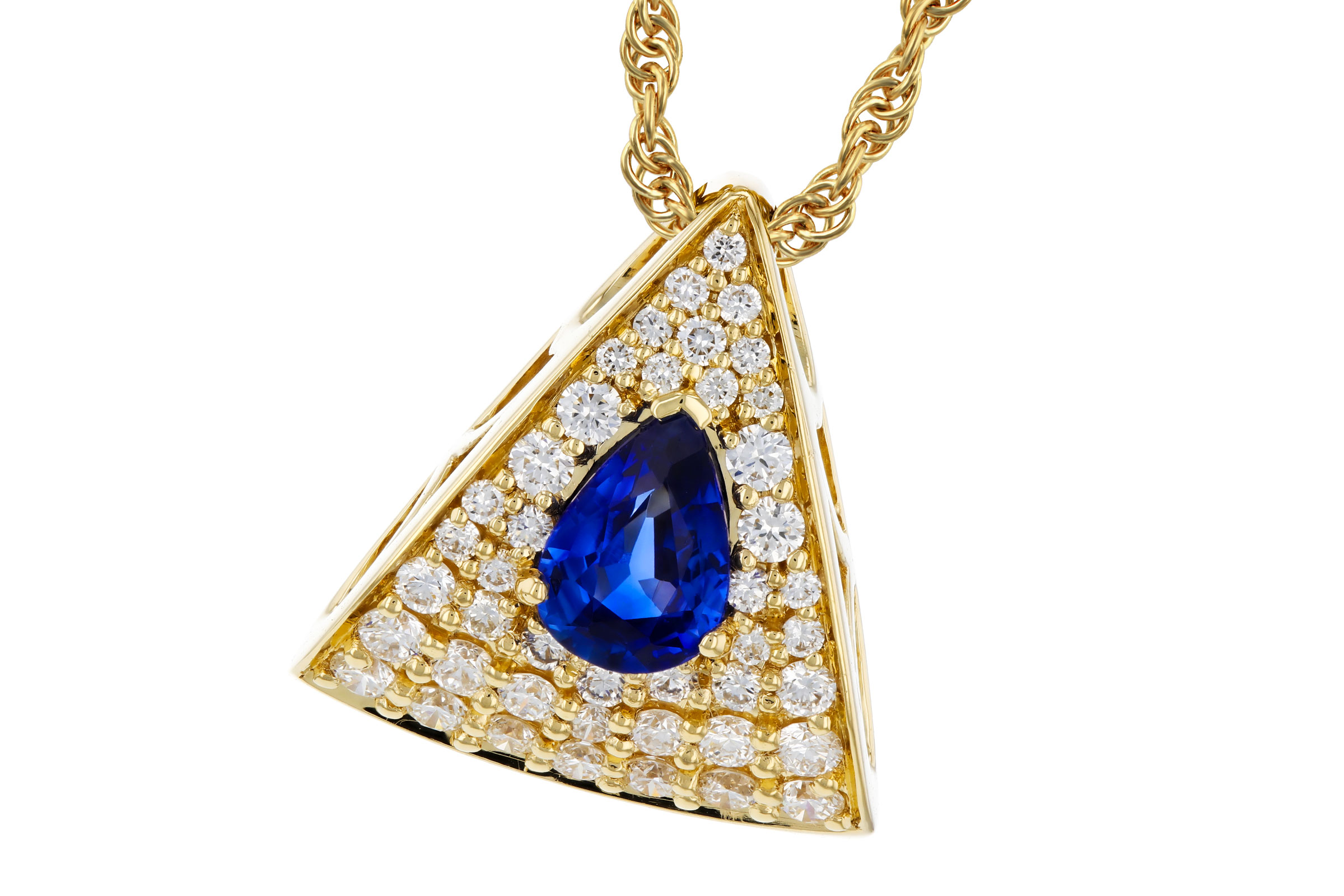 B311-83713: NECKLACE .51 SAPPHIRE .85 TGW (6x4MM SA)