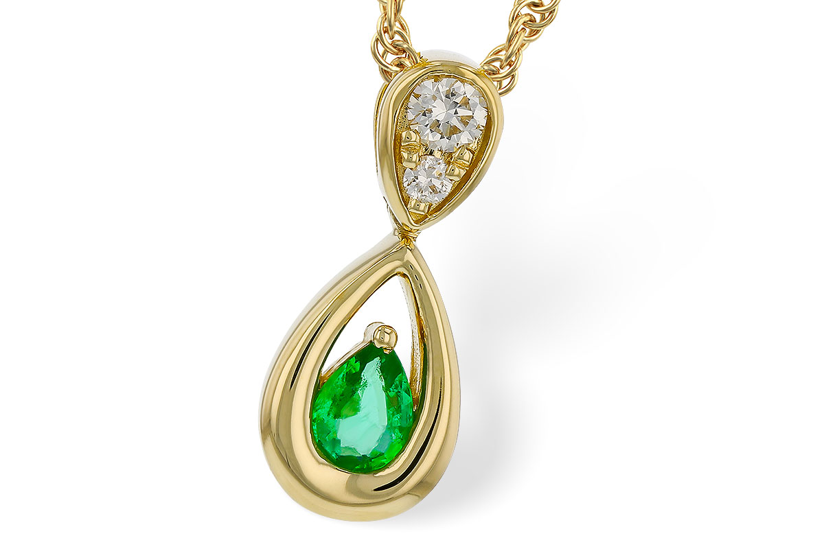 E310-94595: NECKLACE .10 EMERALD .16 TGW (4x3 EMER)