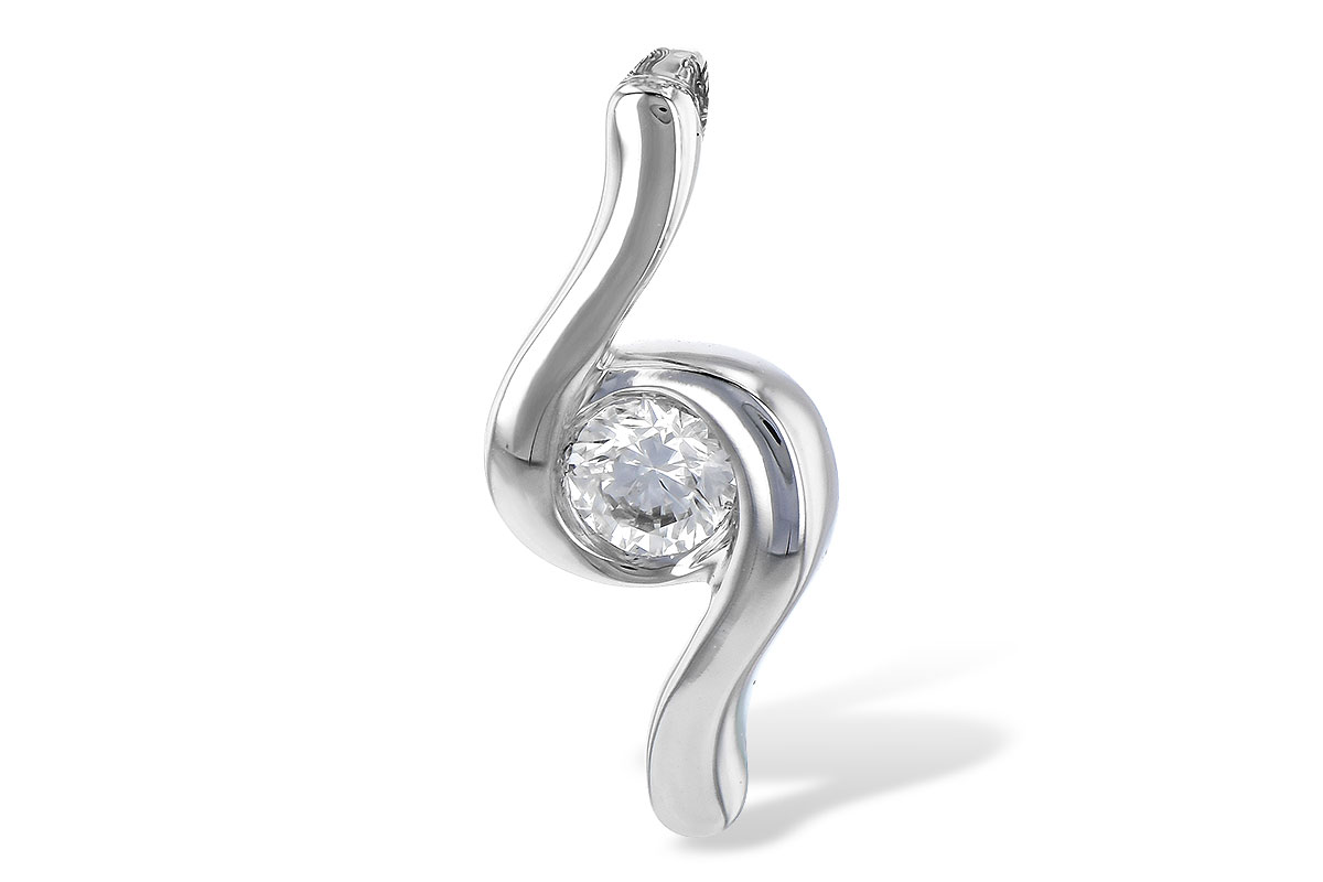 L309-13703: PENDANT .07 TW