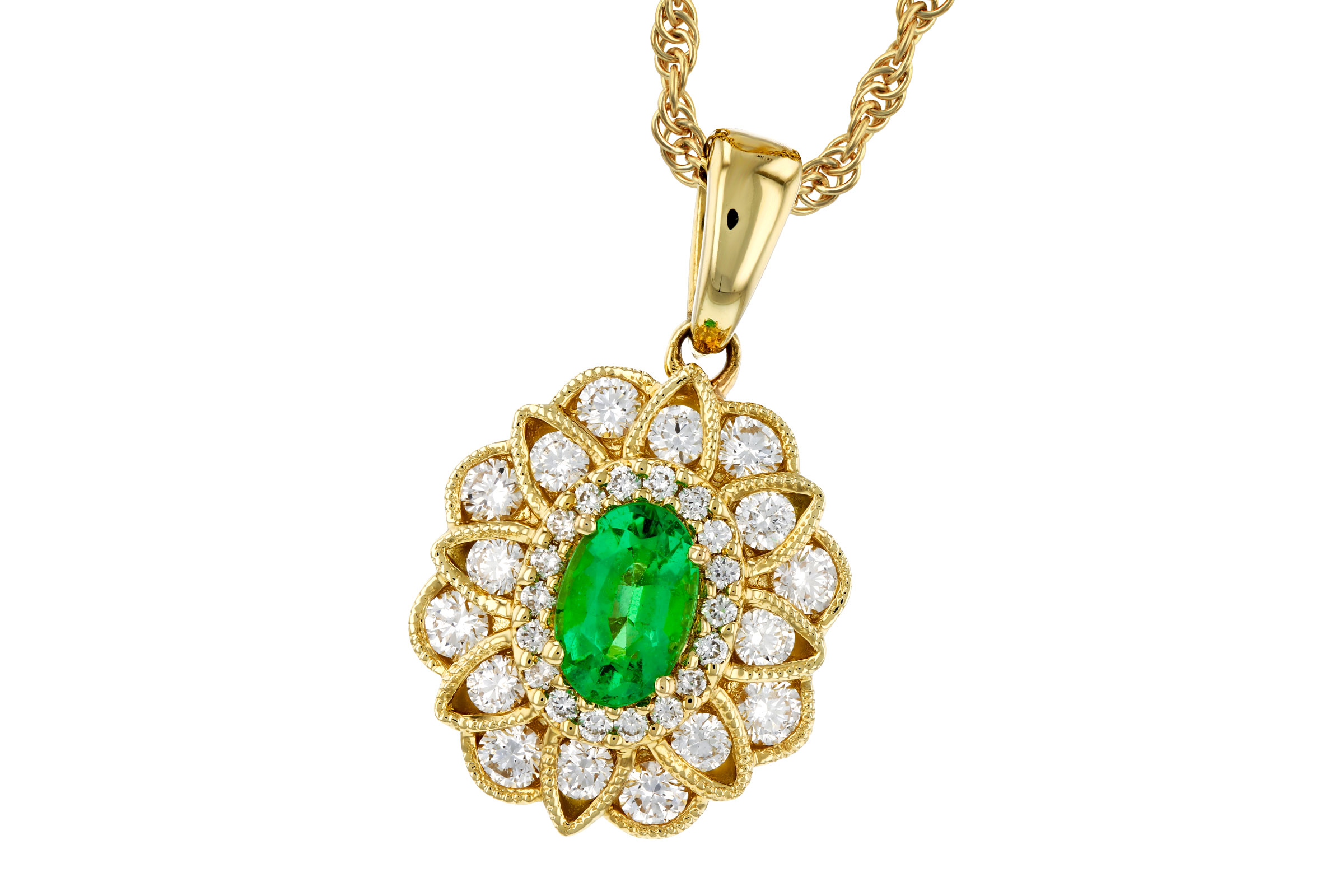 M311-82776: NECK .46 EMERALD .98 TGW (6X4 EMER)