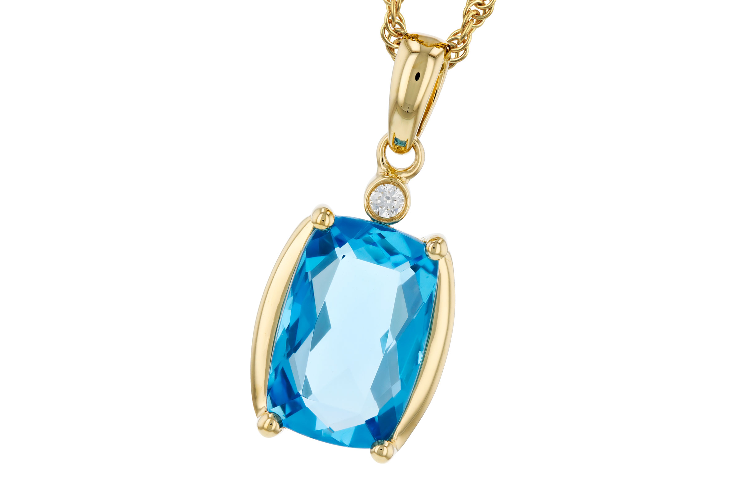 M311-83649: NECKLACE 2.88 BLUE TOPAZ 2.90 TGW (11x7MM BT)